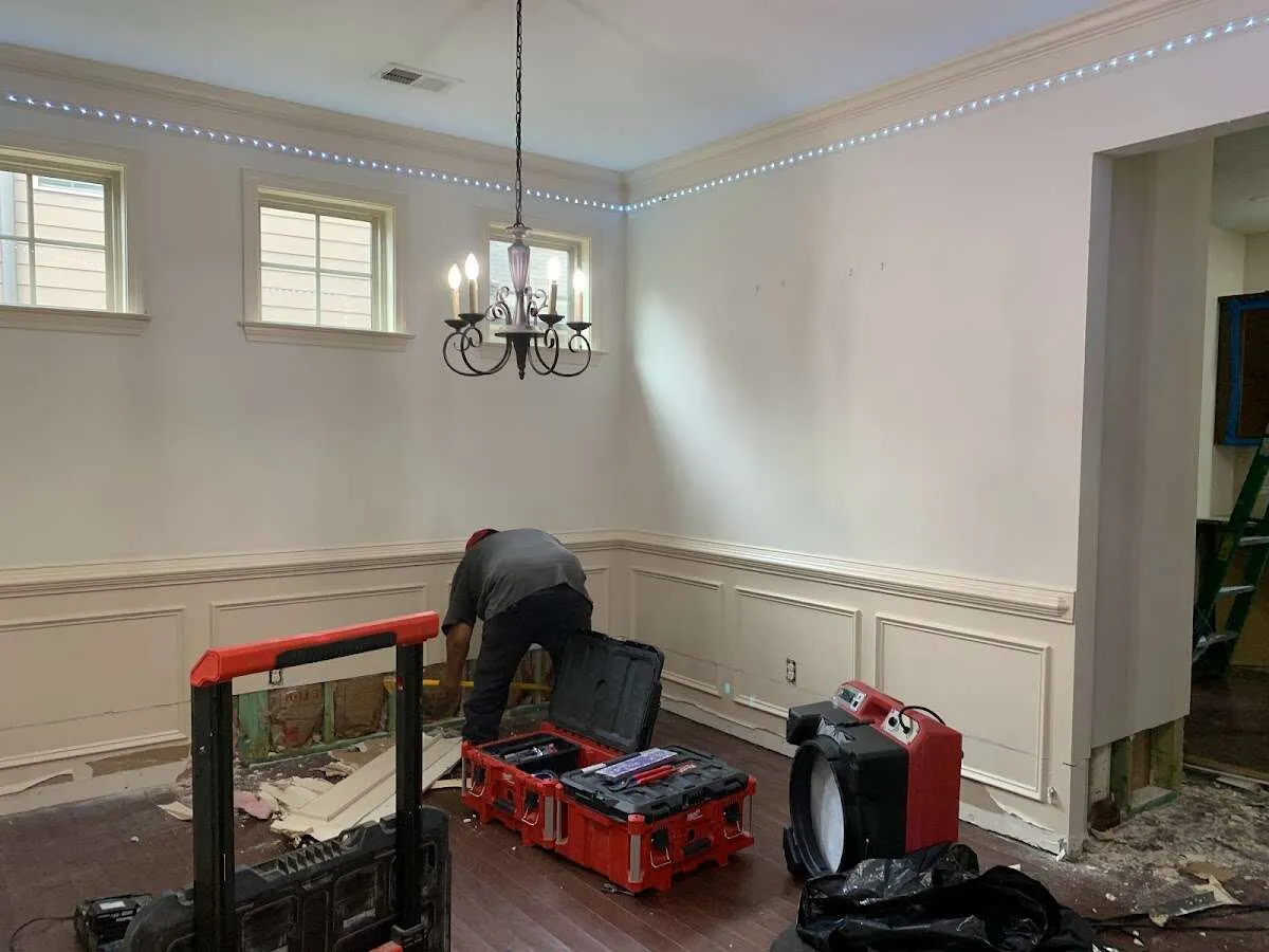 Restoration technician with professional equipment in Bernardsville